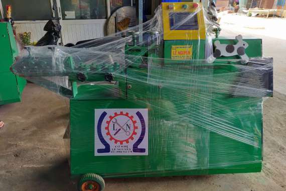 Máy bẻ đai tự động tại Nha Trang giá cạnh tranh