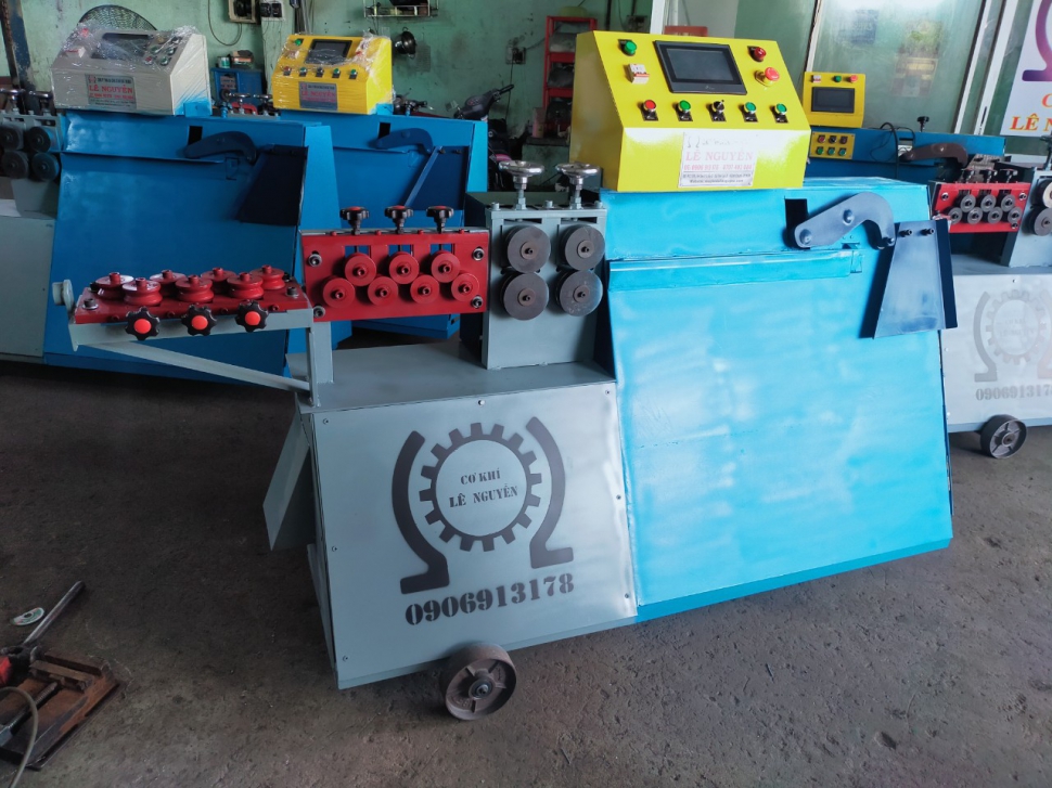 Giao máy bẻ đai sắt phi 10 tại Lâm Đồng của công ty Lê Nguyễn